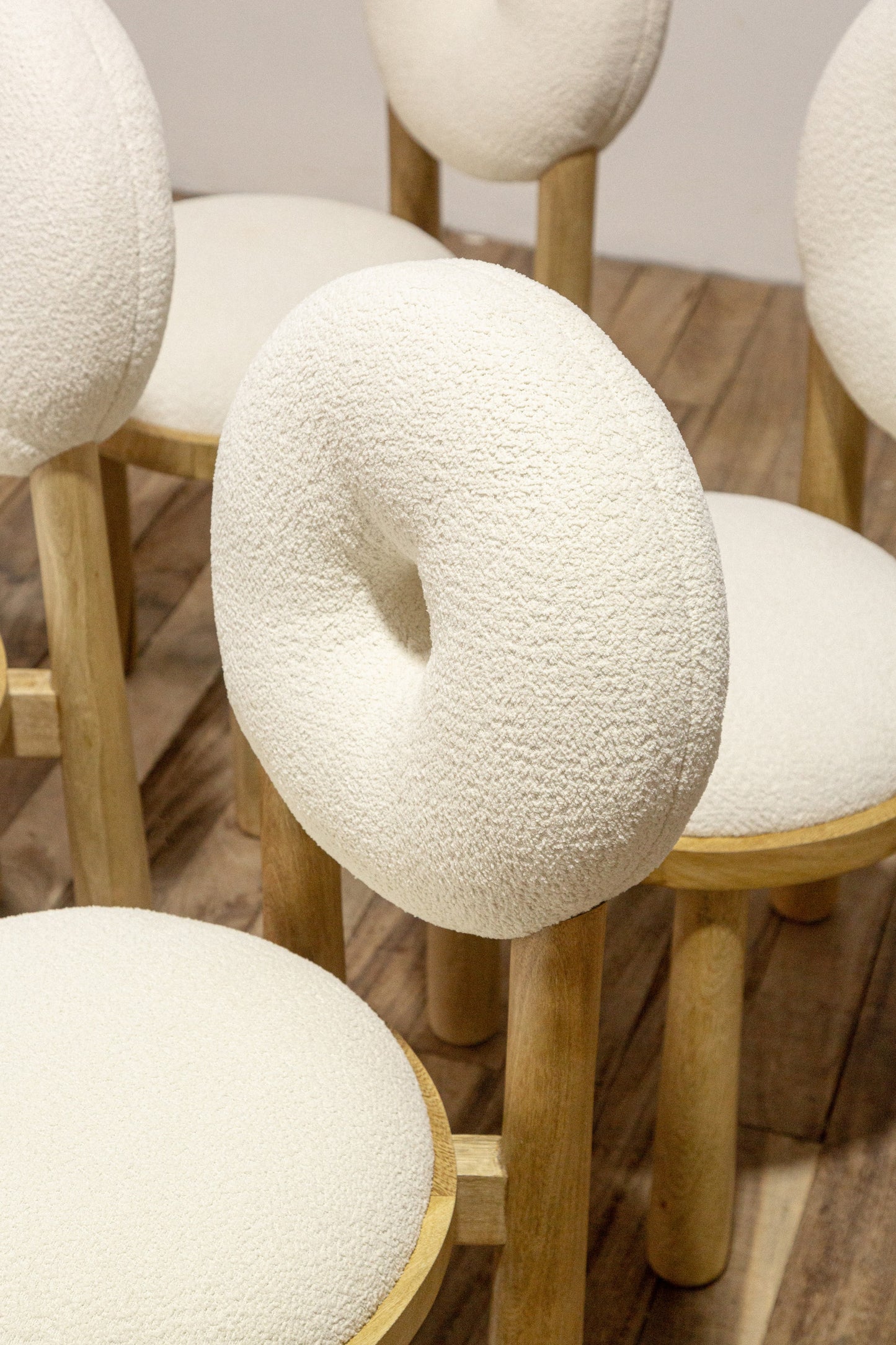 Donut Chair