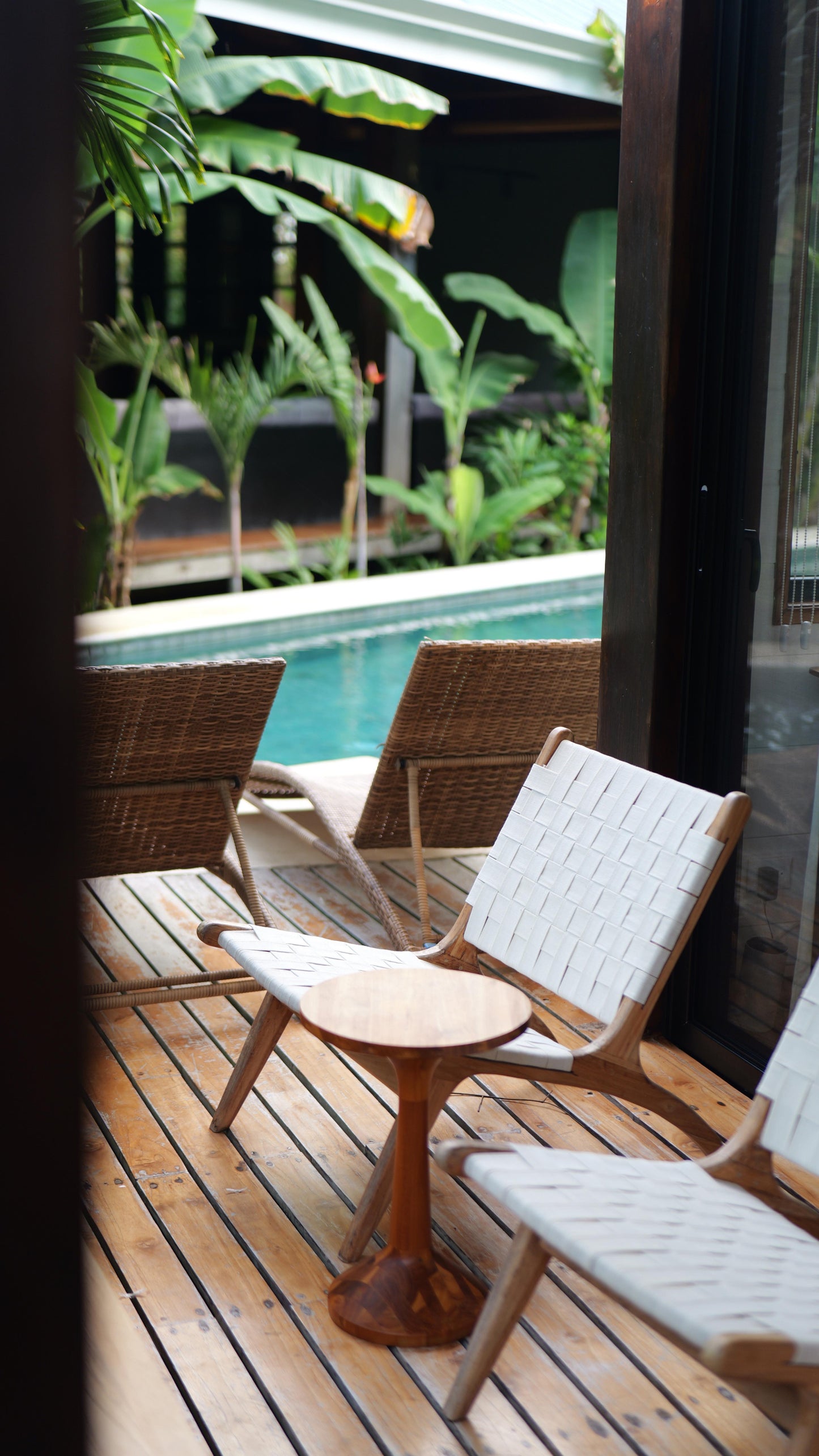 Chilling Lounge Chair