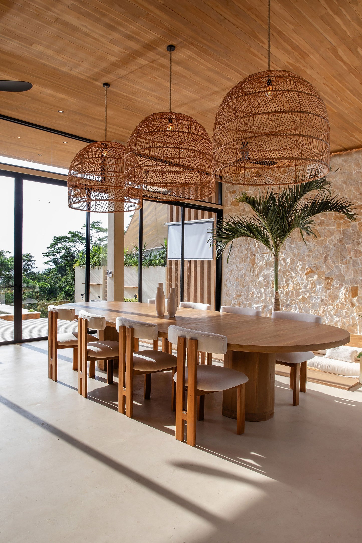 Sentir Chair